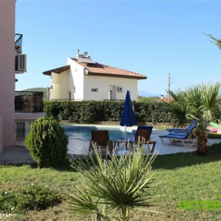 Sunrise 1 Tatil Evi