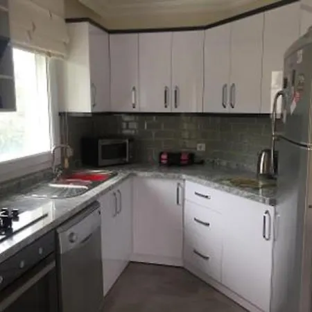 Holiday home Sunrise 1 *